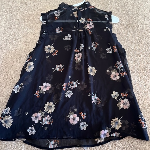 Whowhatwear - Picture 4 of 5